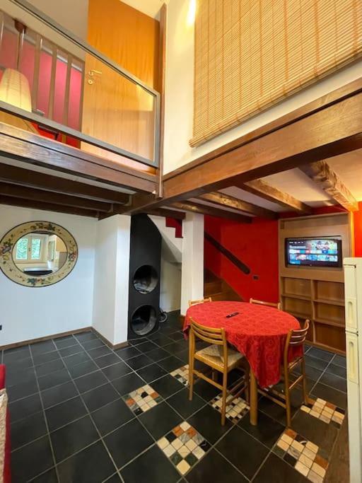 Musicians Mansion Loft Apartment Fino Mornasco Ngoại thất bức ảnh